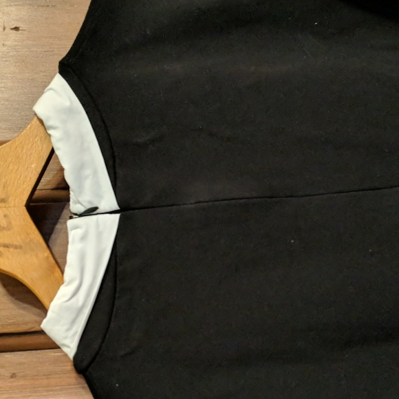 Black and white witchy dress - Picture 5 of 5